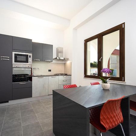 Coru E Mari 2 Apartments Пула Экстерьер фото