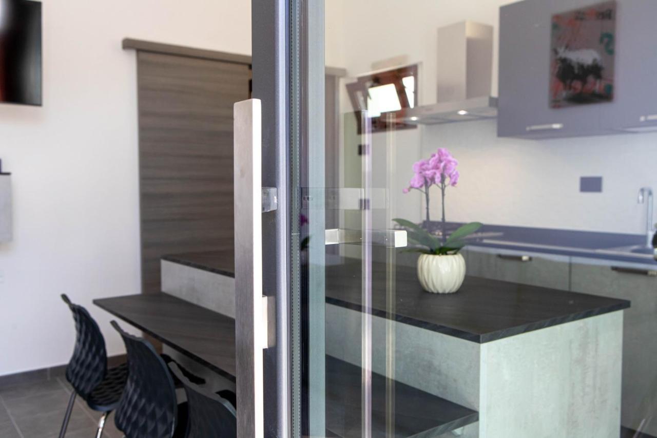 Coru E Mari 2 Apartments Пула Экстерьер фото