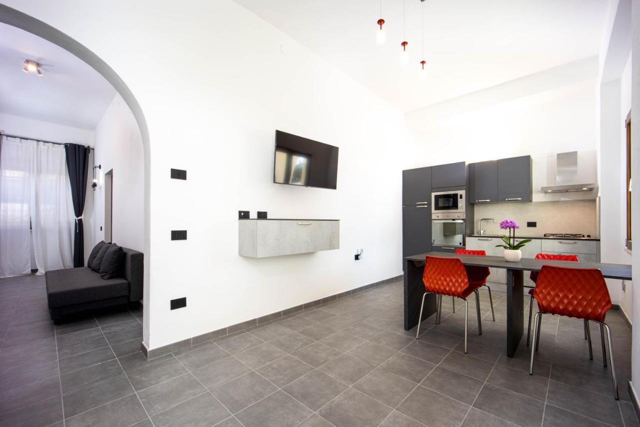 Coru E Mari 2 Apartments Пула Экстерьер фото